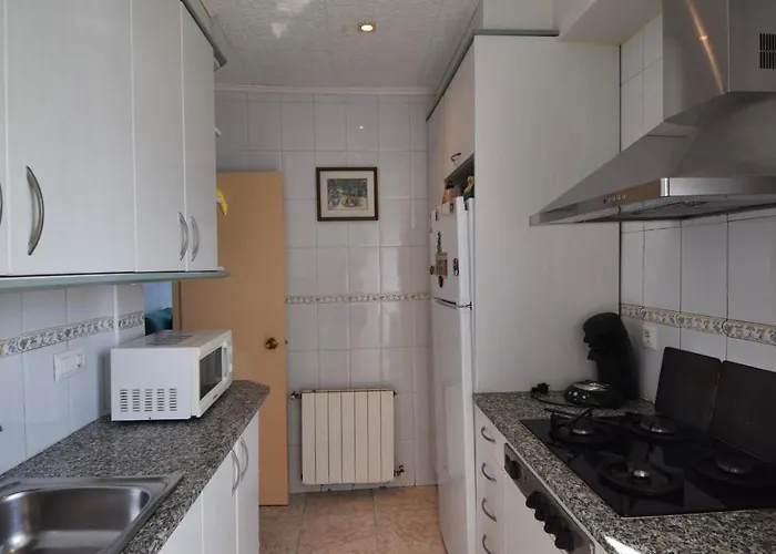 Sea Costabravasi Апартаменти *