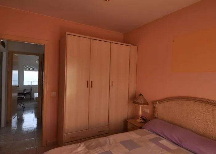 Sea Costabravasi Апартаменти *